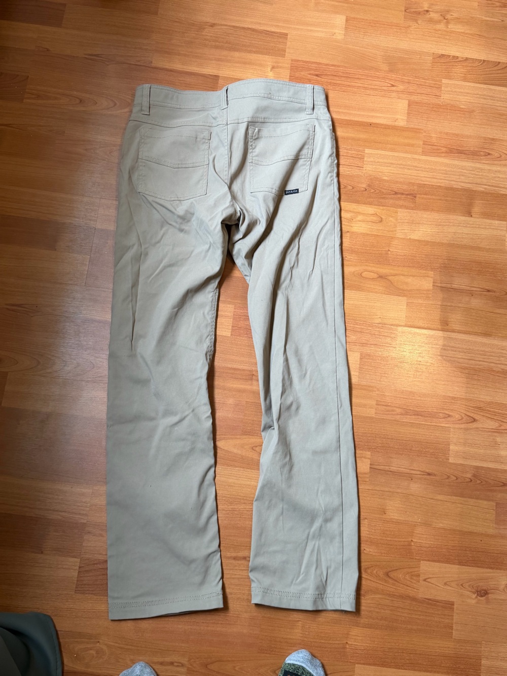 Prana Men's Slim Fit Pants in Khaki 31x32